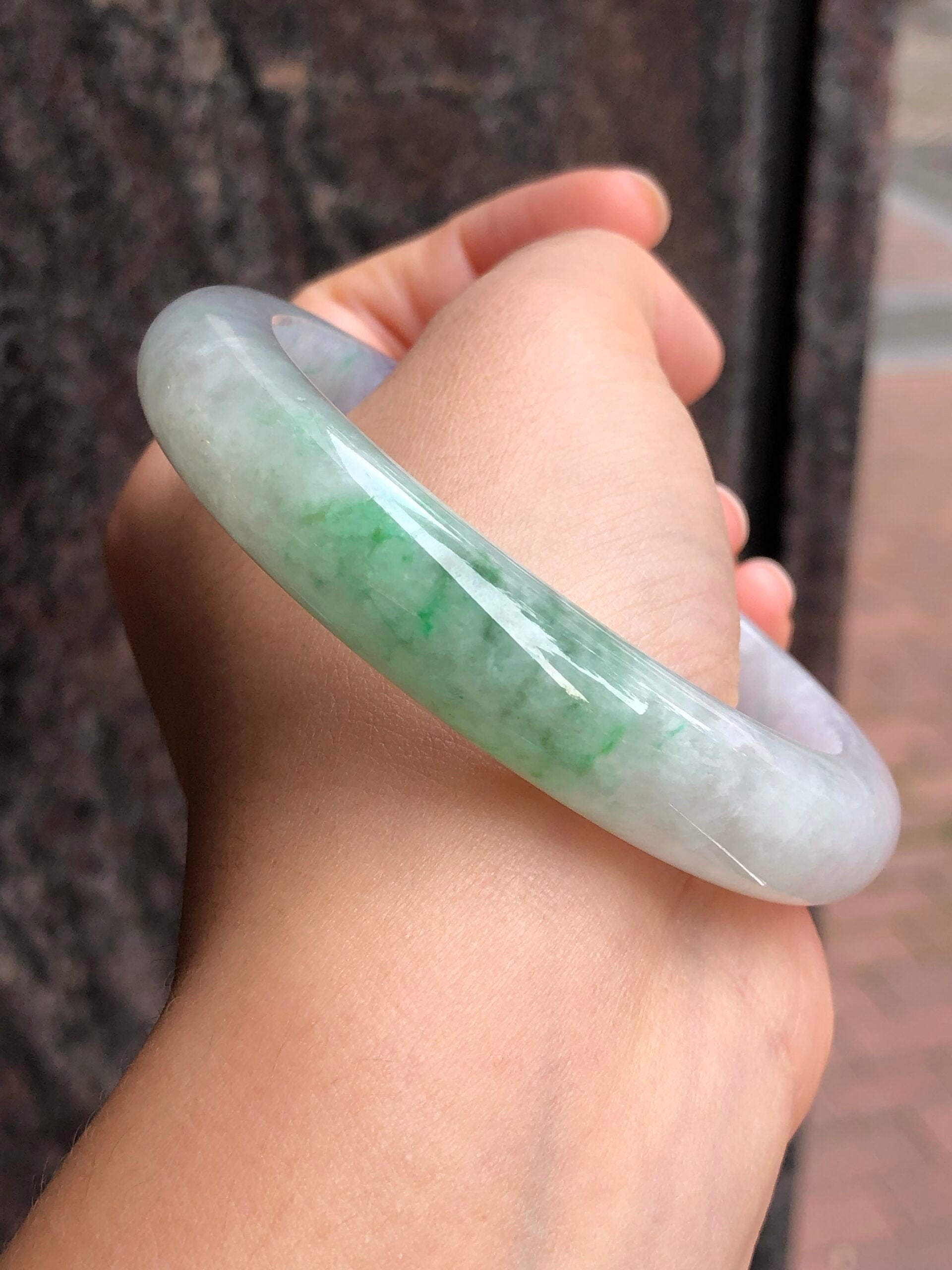 Icy Green With Lavender Jade Bangle