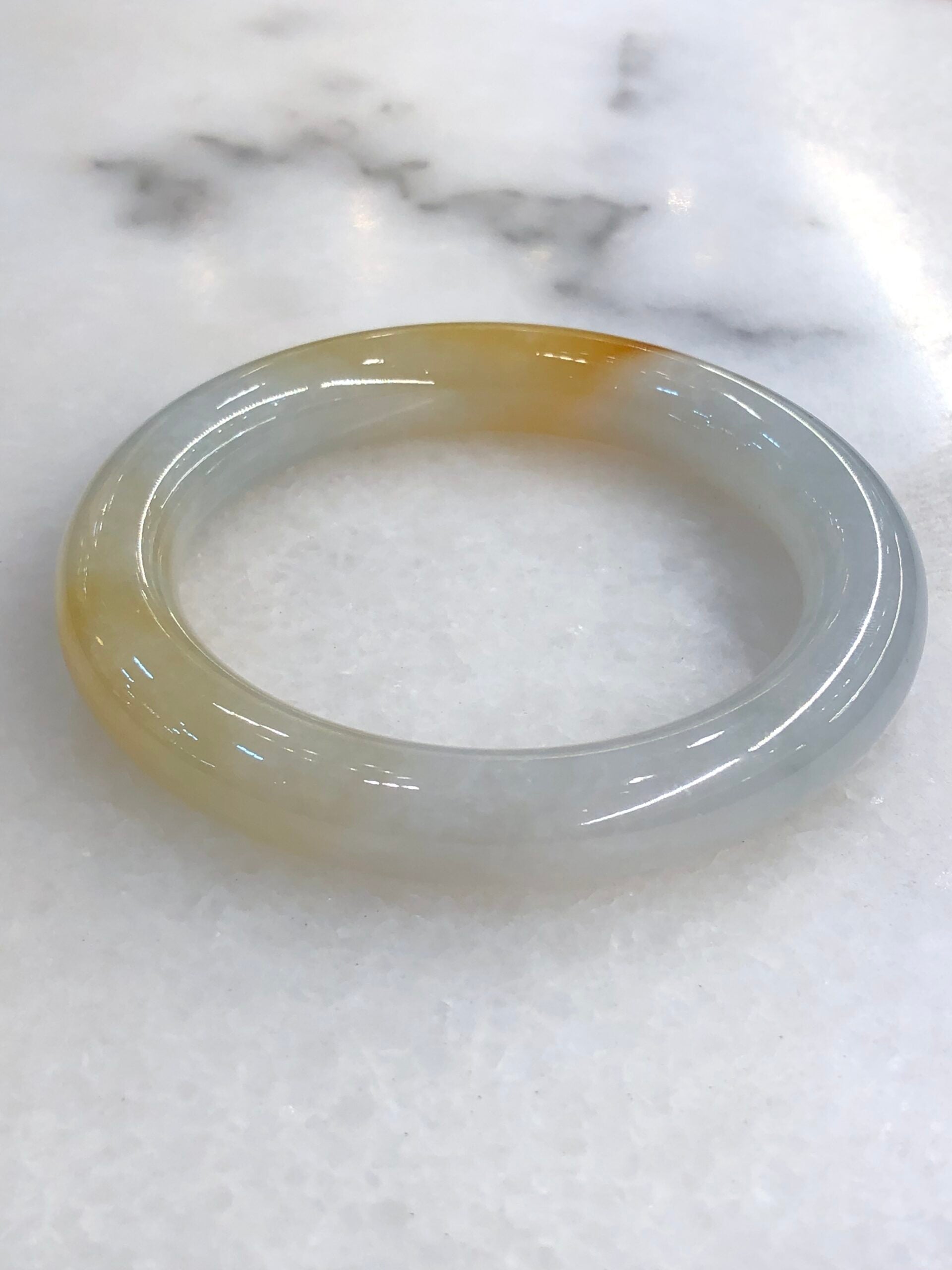 Honey Yellow Jade Bangle