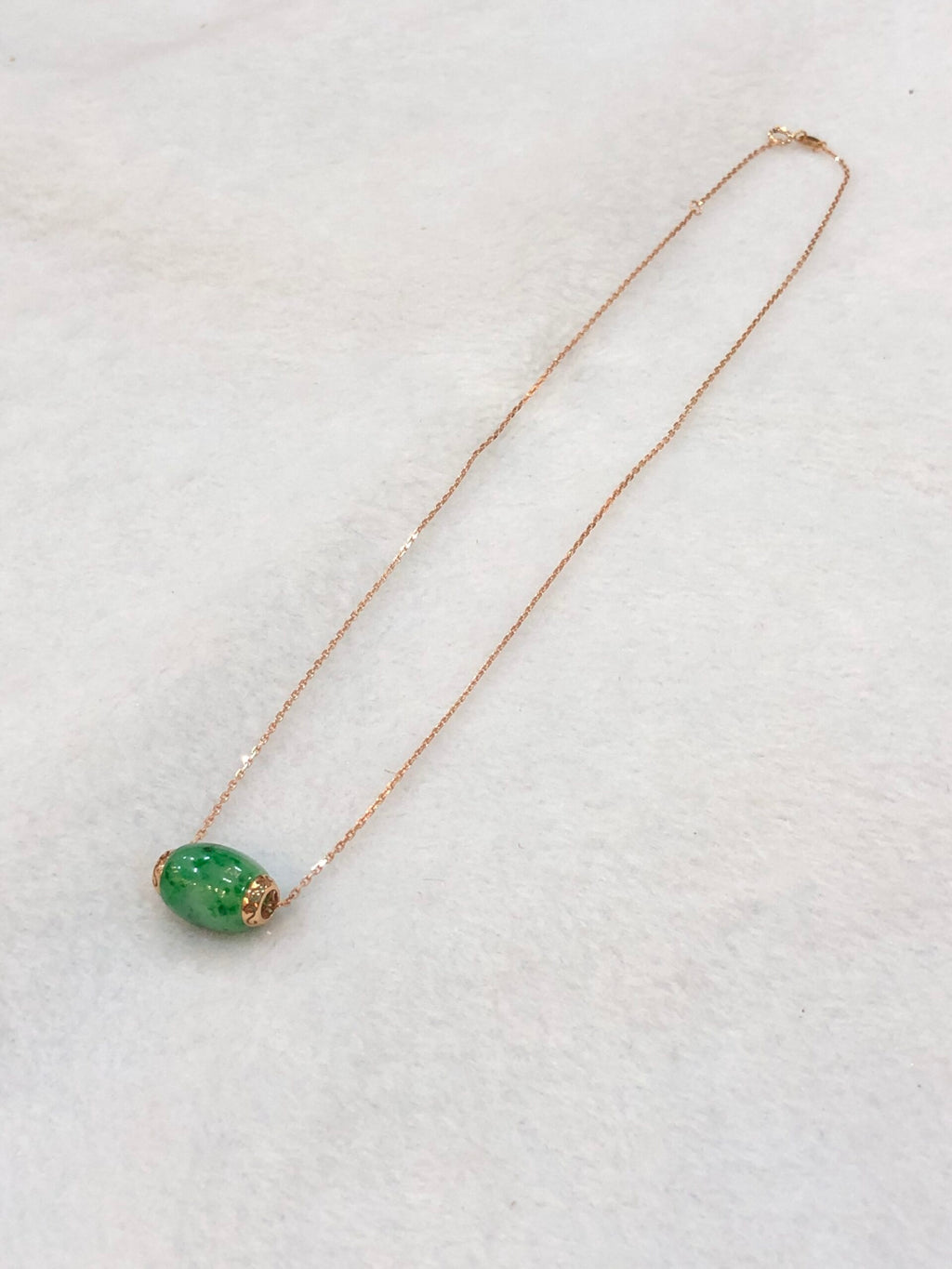 Green Jade Barrel(with gold chain)