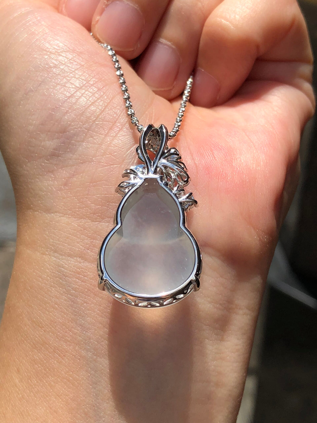 Icy Jade Gourd Pendant