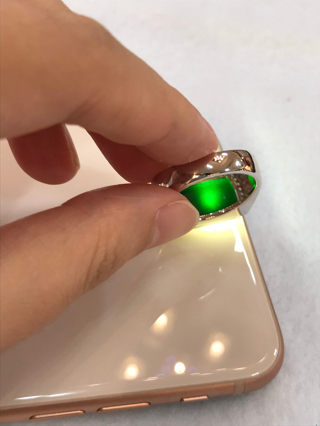 Mo Cui Jade Saddle Ring
