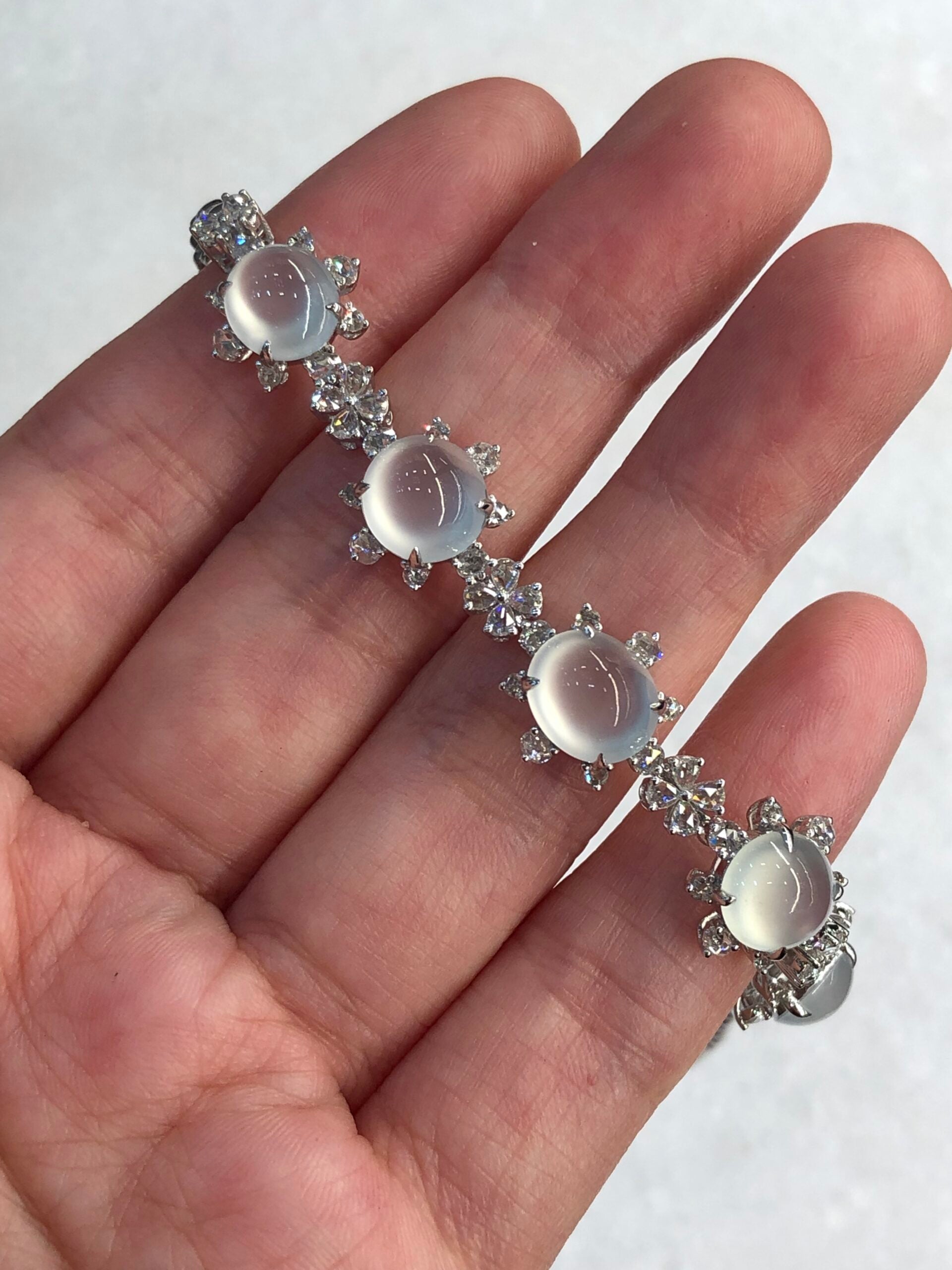 Icy Jade Cabochons Bracelet (Glassy Variety)