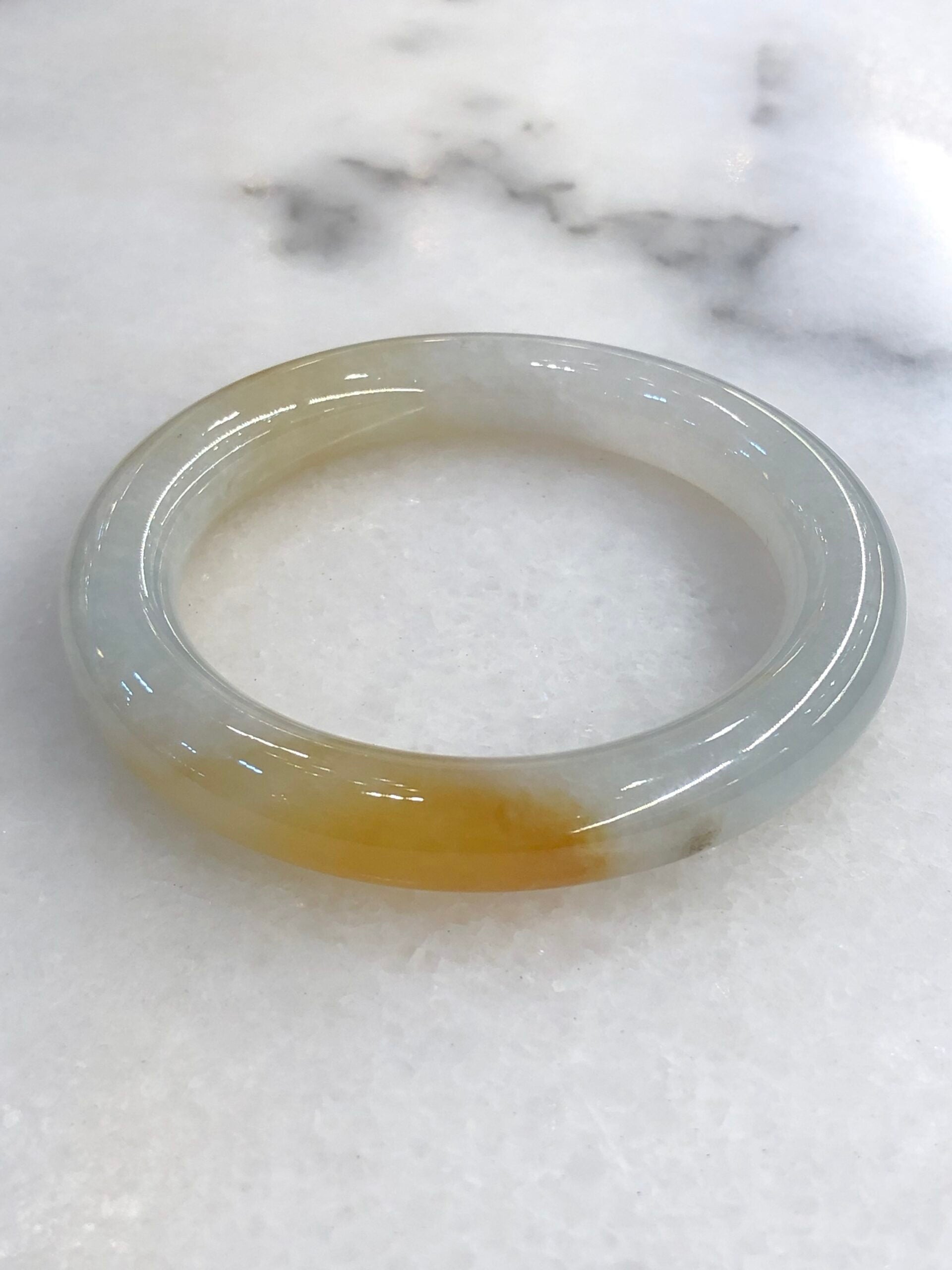 Honey Yellow Jade Bangle