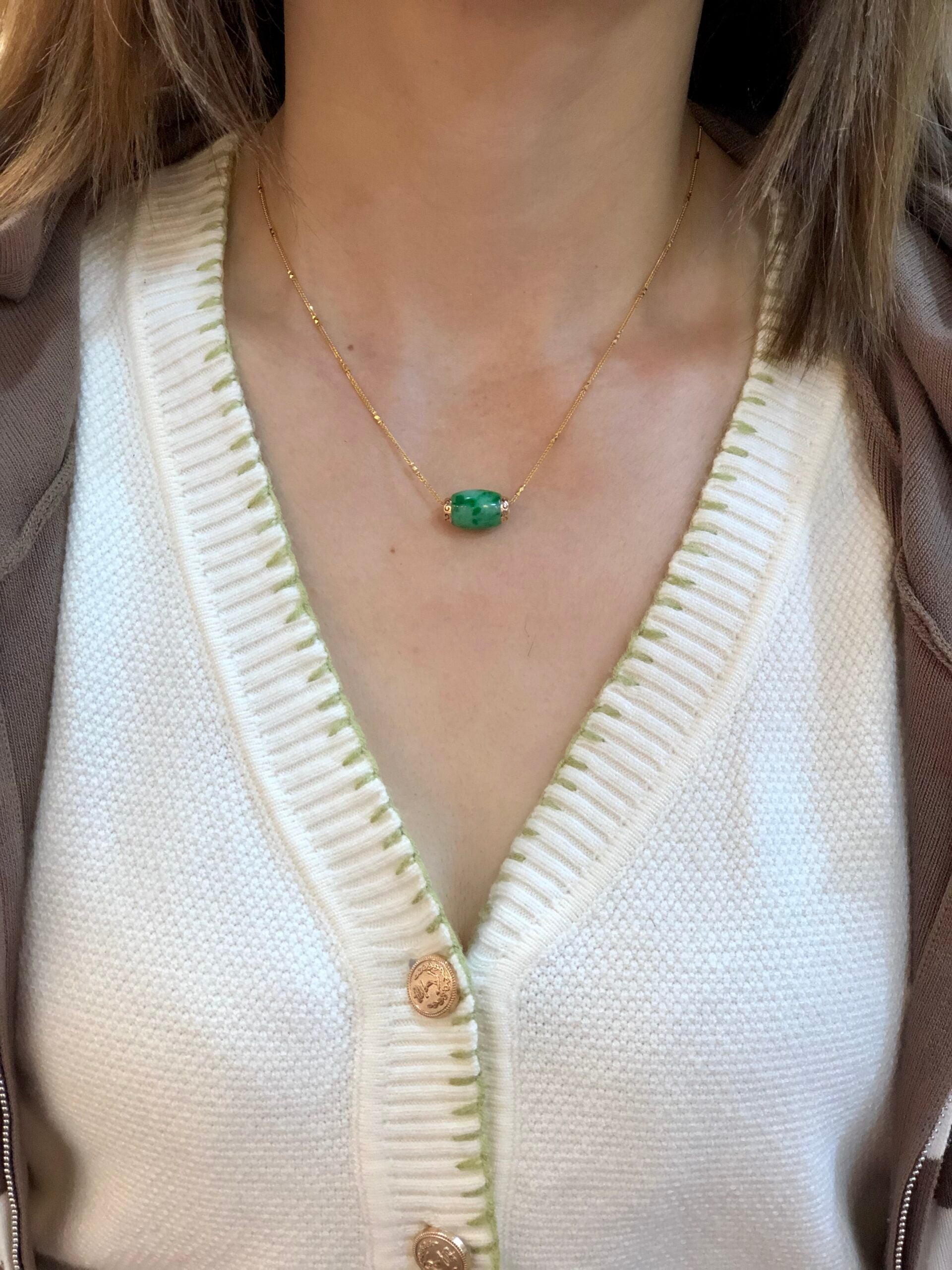 Green Jade Barrel(with 18K gold chain)