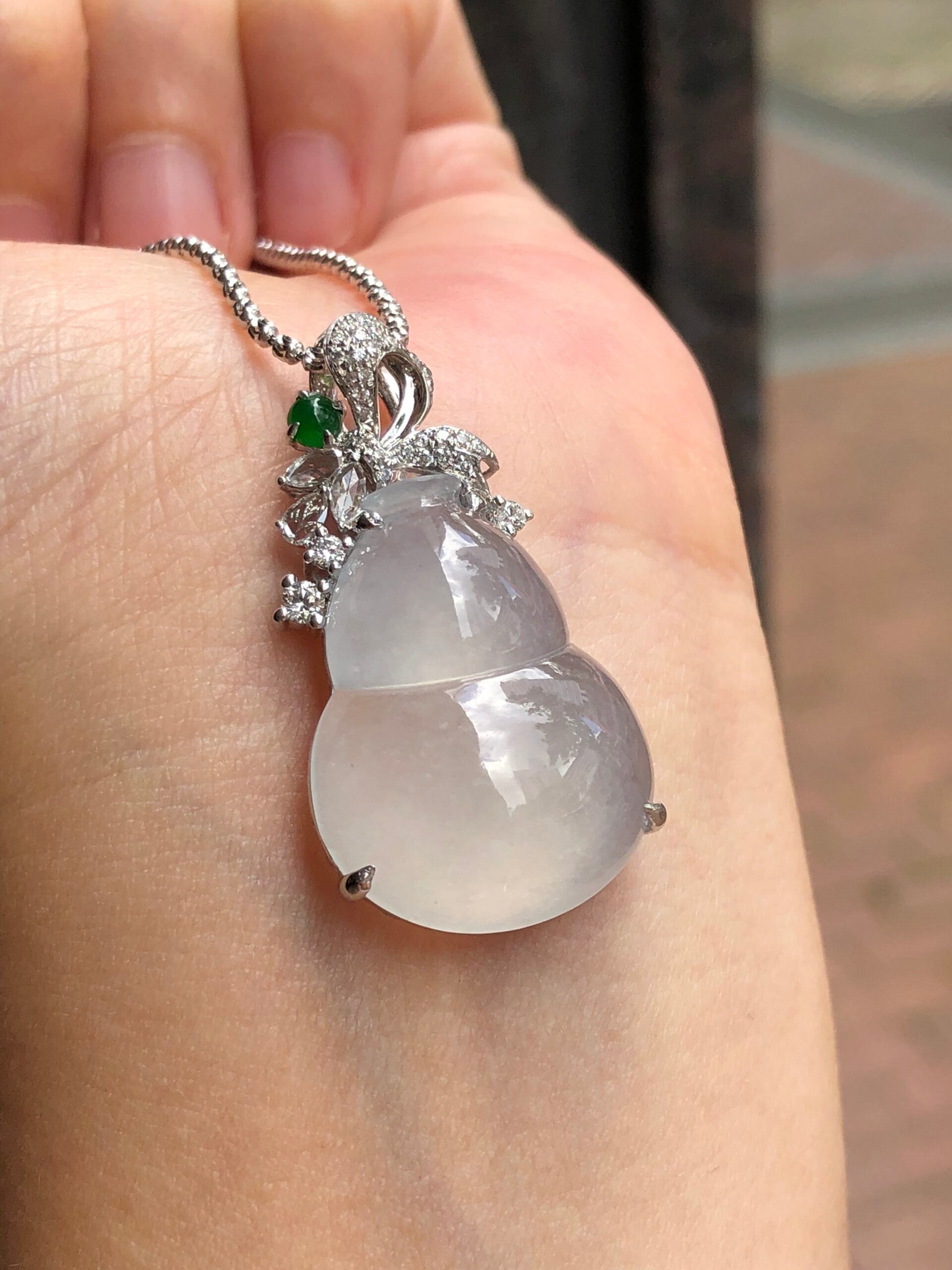 Icy Jade Gourd Pendant