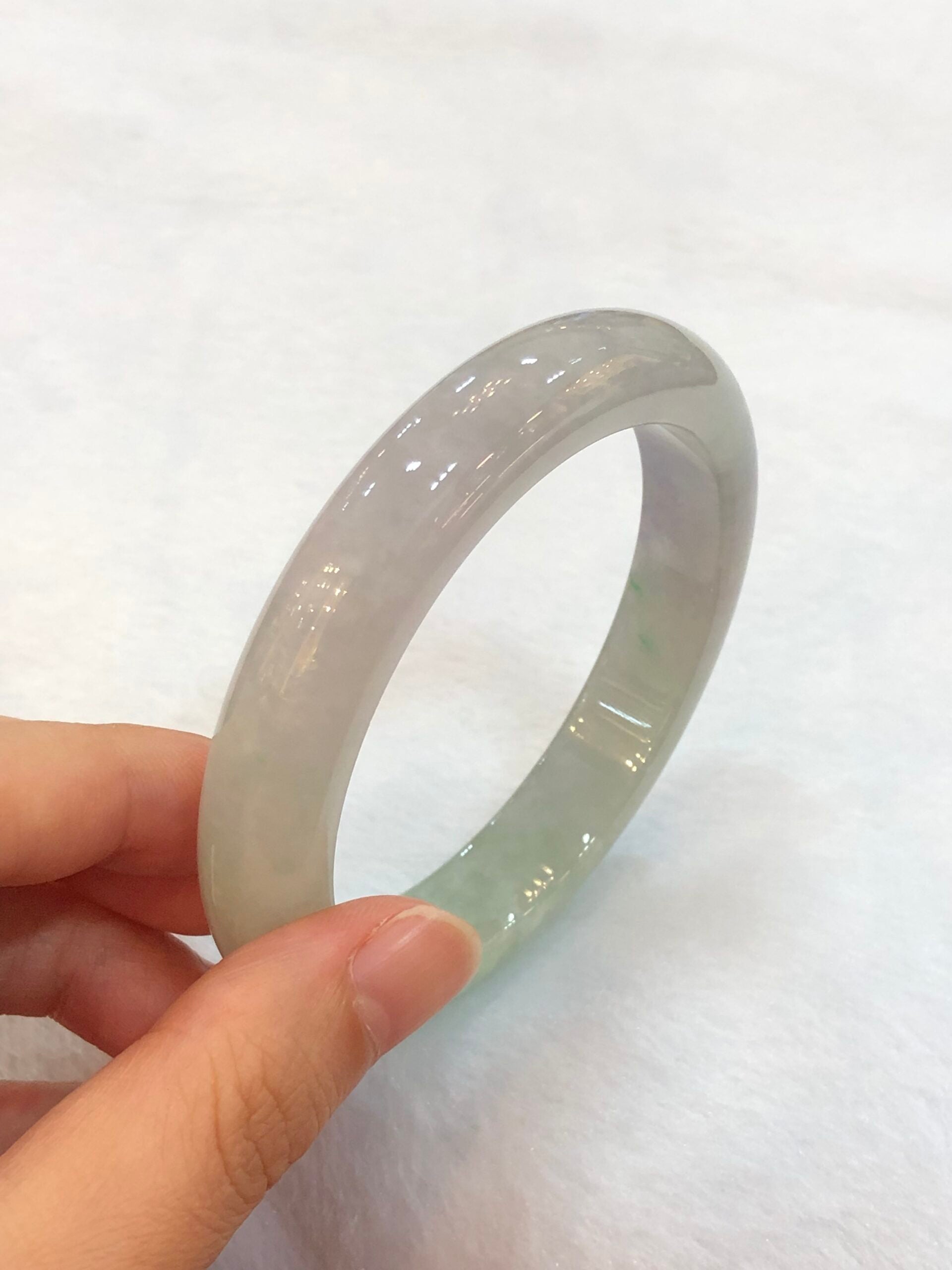 Icy Green With Lavender Jade Bangle