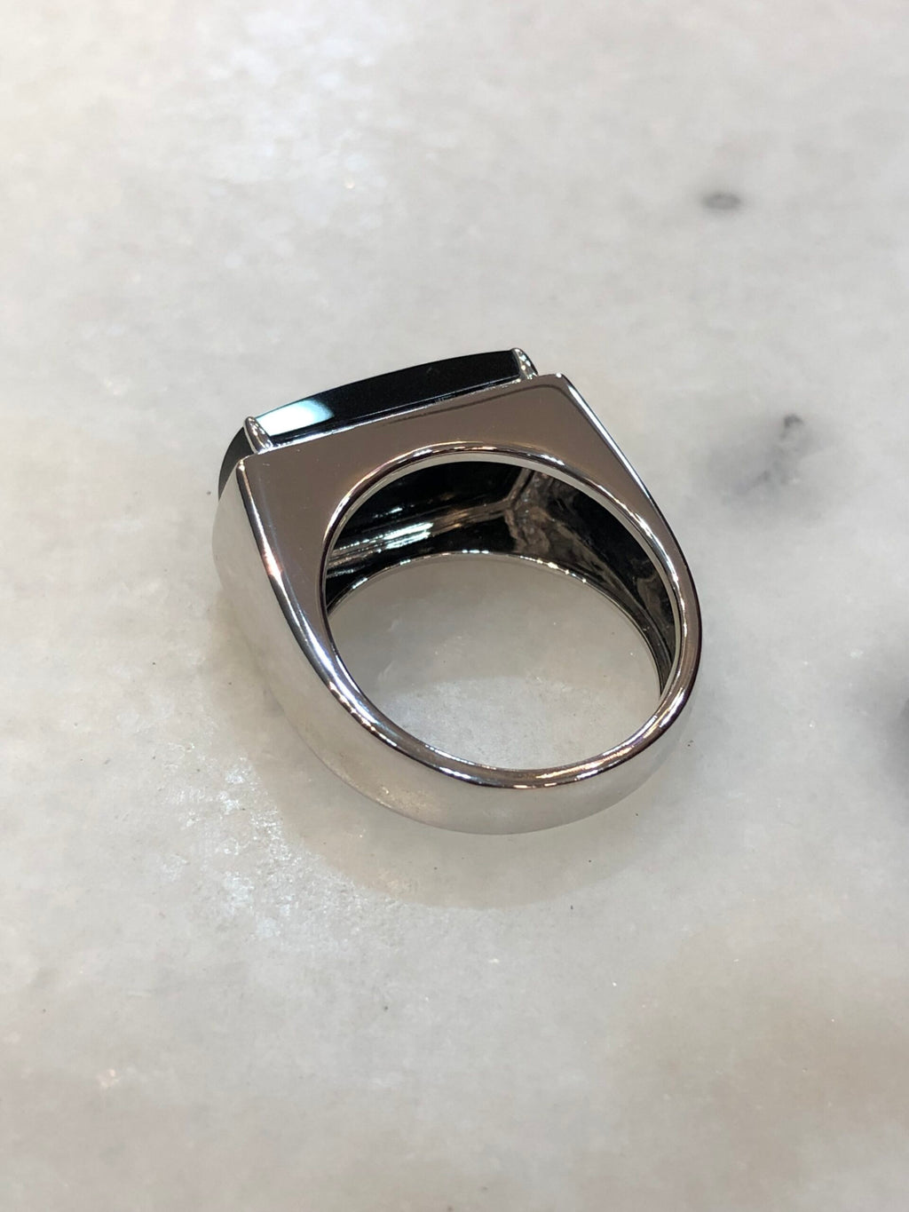 Mo Cui Jade Saddle Ring