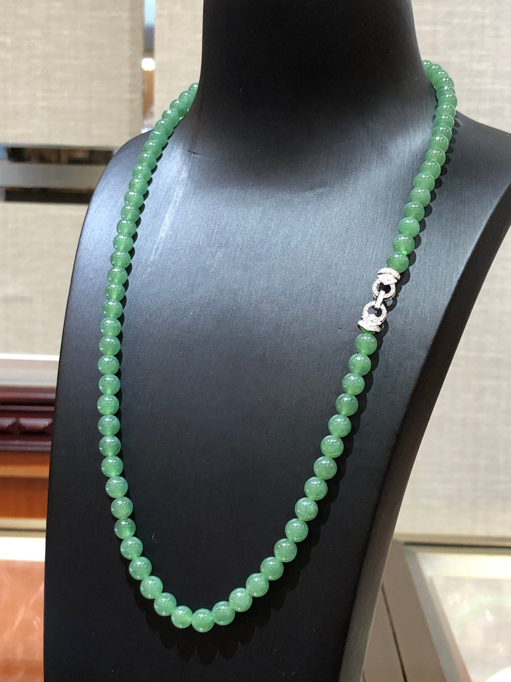 Green Jade Beads Necklace