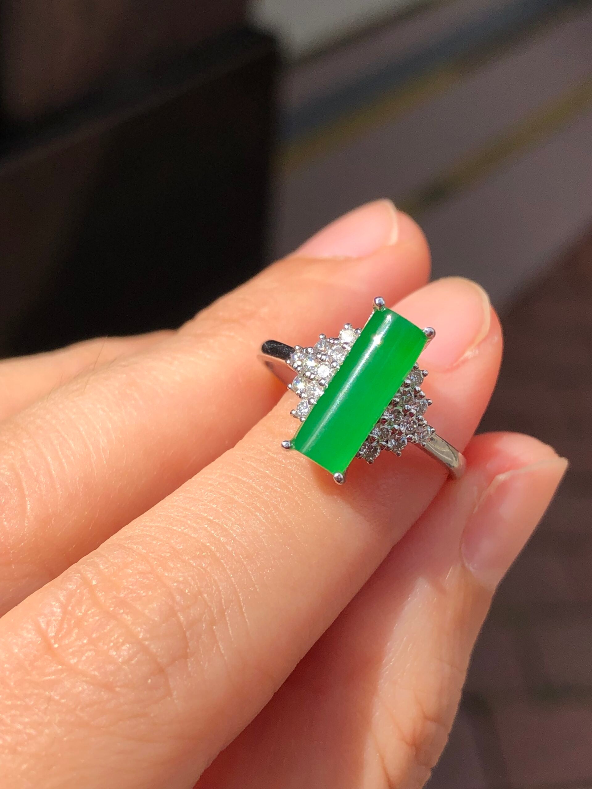 Green Jade Cylindrical Shaped Ring