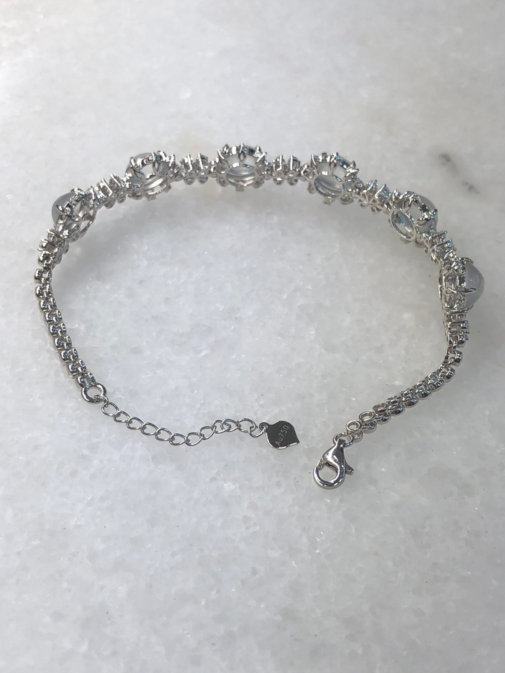 Icy Jadeite Cabochon Bracelet (Glassy Variety)