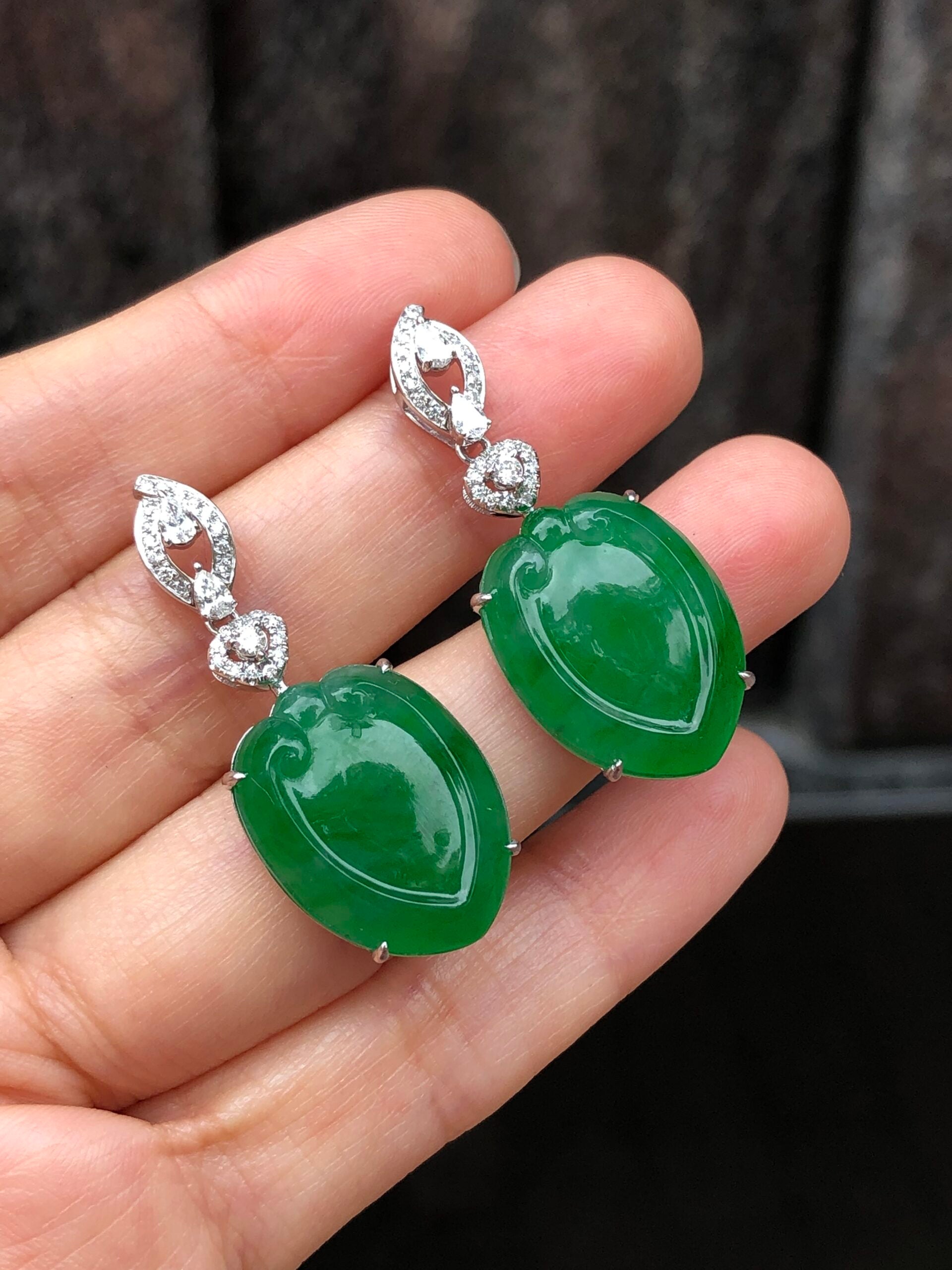 Green Ruyi Earrings