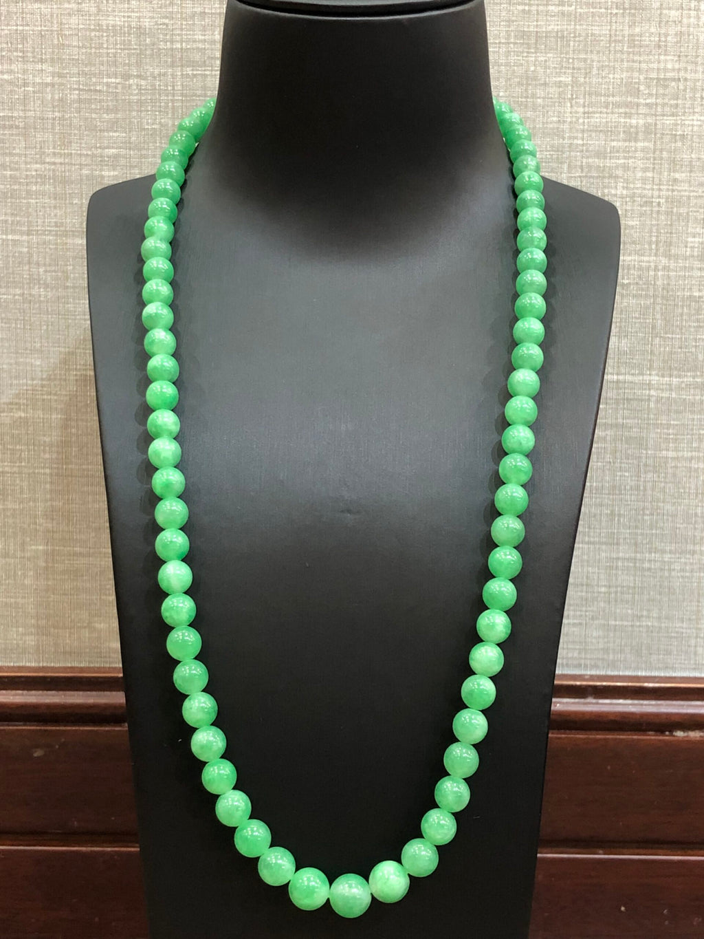Green Jade Beads Necklace
